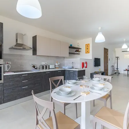 Spacious Brand New 3 Bdr 2 Bth H