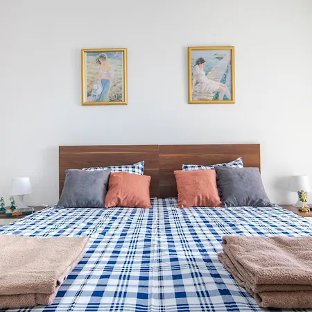Spacious Brand New 3 Bdr 2 Bth H * St. Paul's Bay