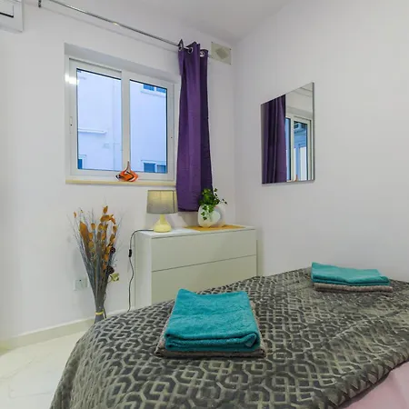 Spacious Brand New 3 Bdr 2 Bth H San Pawl il-Baħar